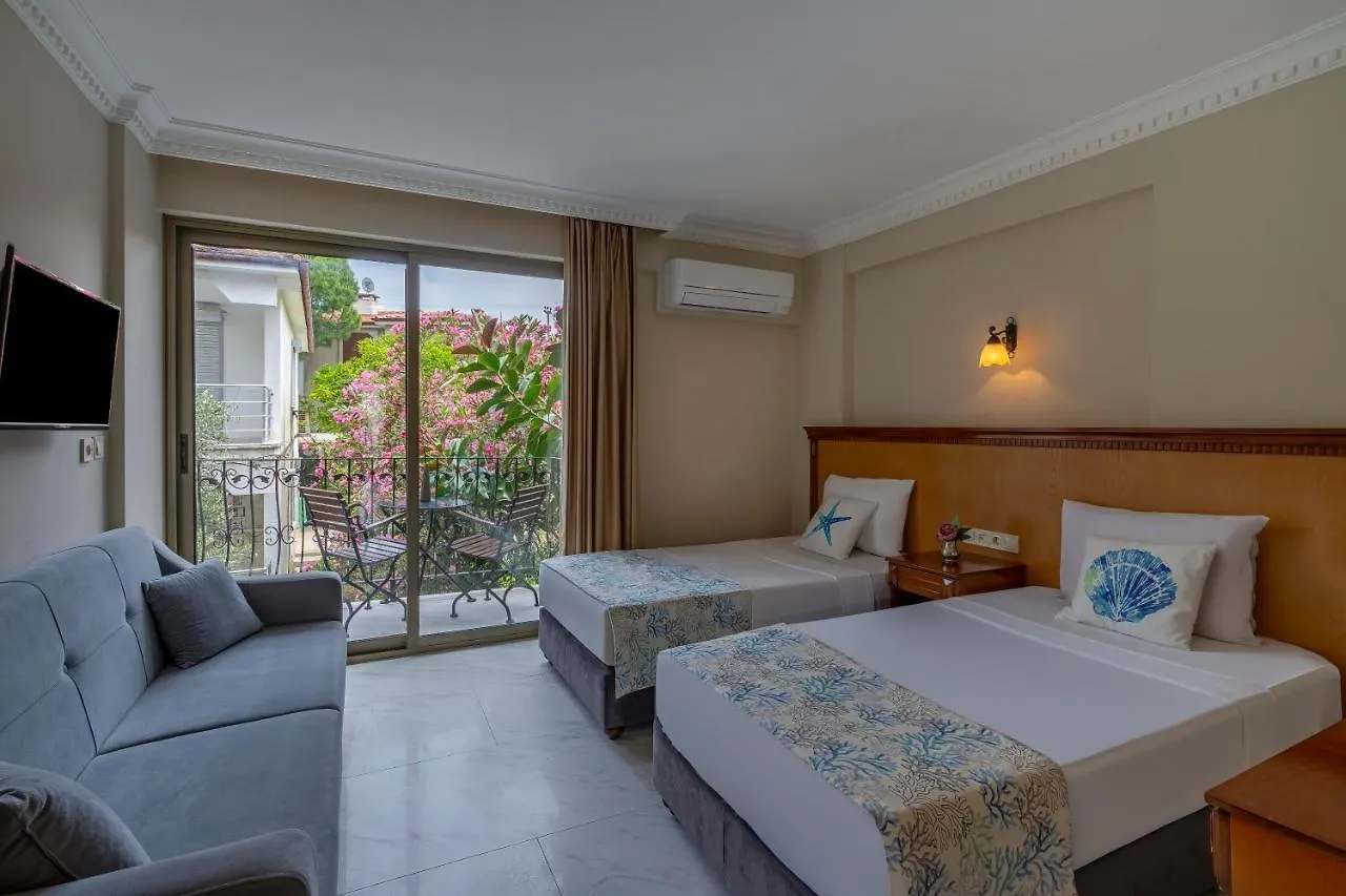 Rosy Suites Hotel Kusadasi